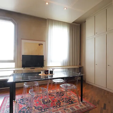 Duomo Luxury Ix * Milaan